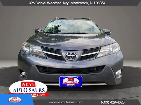 Used 2015 Toyota RAV4 XLE AWD/4WD image 2