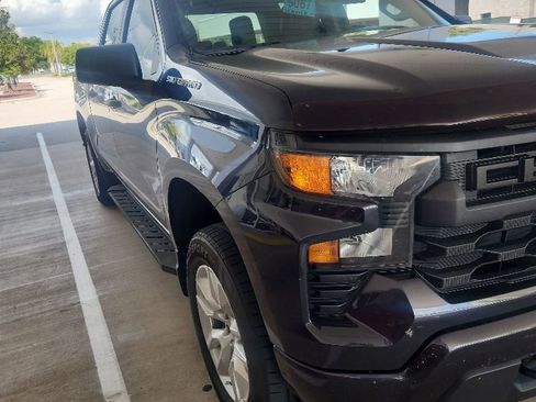 Used 2022 Chevrolet Silverado 1500 Custom AWD/4WD image 3