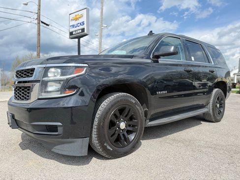 Used 2018 Chevrolet Tahoe LT AWD/4WD image 2