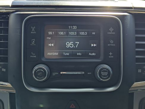 Used 2018 RAM 2500 Big Horn w/ Sport Appearance Group AWD/4WD image 22