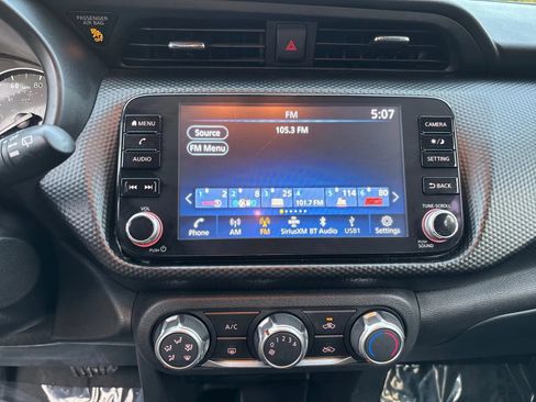 Used 2024 Nissan Kicks SV FWD image 17
