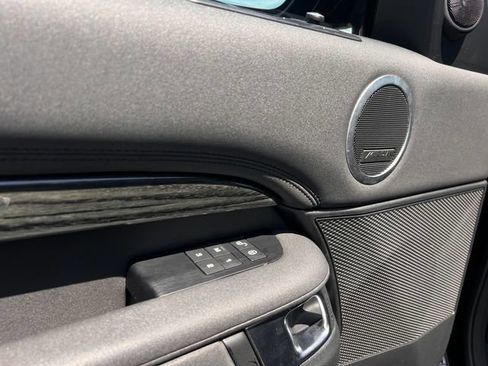 Used 2020 Land Rover Discovery HSE AWD/4WD image 11