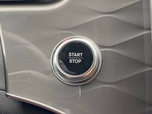 Used 2023 Mercedes-Benz EQS 450+ SUV image 38