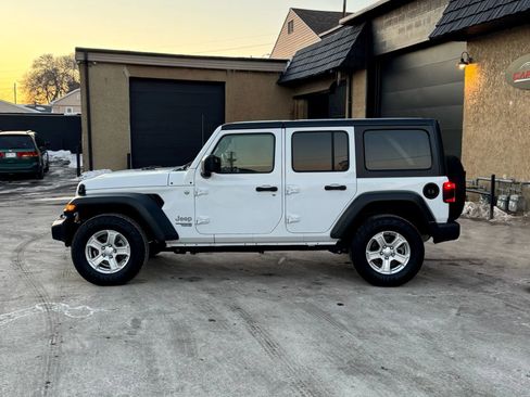 Used 2021 Jeep Wrangler Unlimited Sport image 15