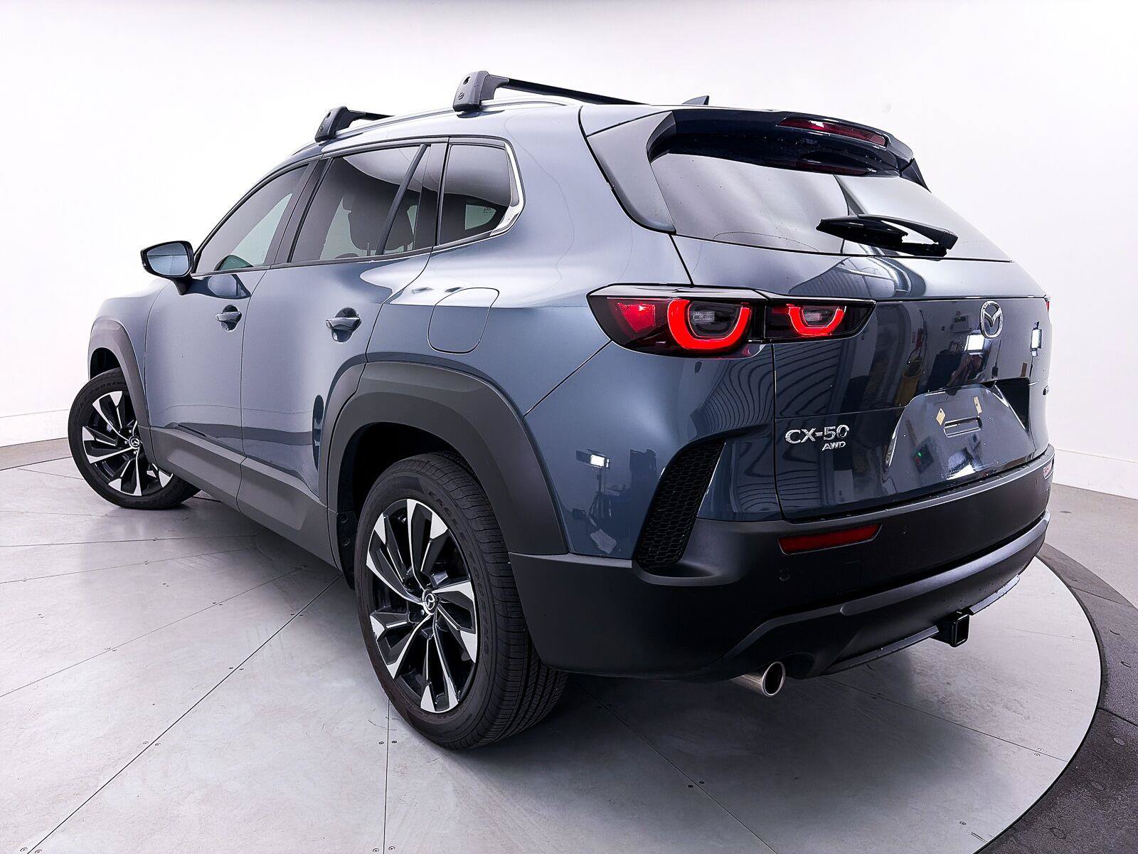 Certified 2026 MAZDA CX-50 2.5 Hybrid w/ Weather Package AWD/4WD image 2