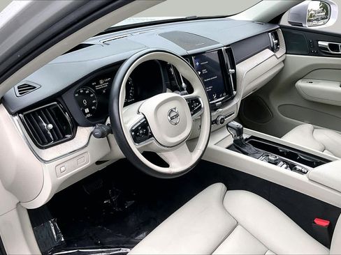 Used 2019 Volvo XC60 T5 Inscription AWD/4WD image 18