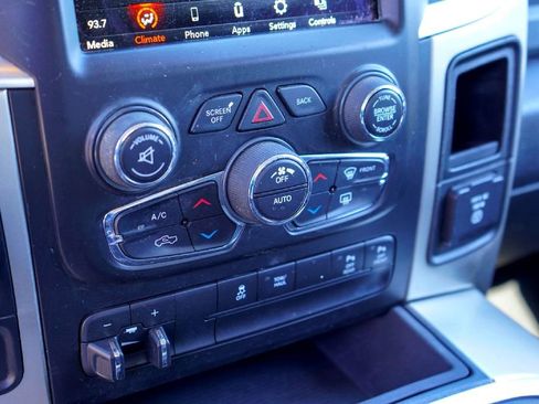 Used 2018 RAM 1500 Lone Star image 16