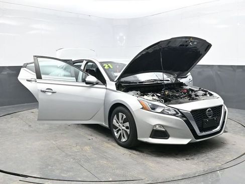Used 2021 Nissan Altima 2.5 S image 32