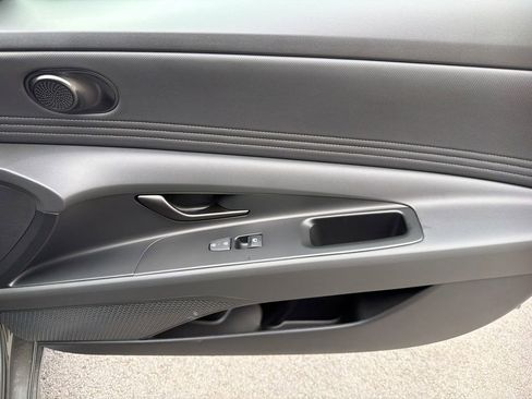 New 2026 Hyundai Elantra Sport FWD image 15