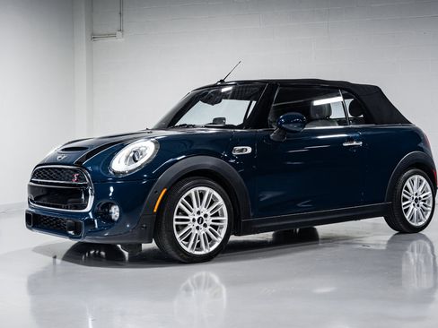 Used 2018 MINI Cooper S image 24