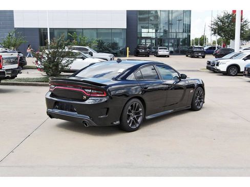 Used 2023 Dodge Charger Scat Pack w/ Plus Group RWD image 5