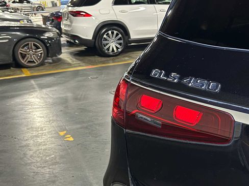 Certified 2025 Mercedes-Benz GLS 450 4MATIC image 15