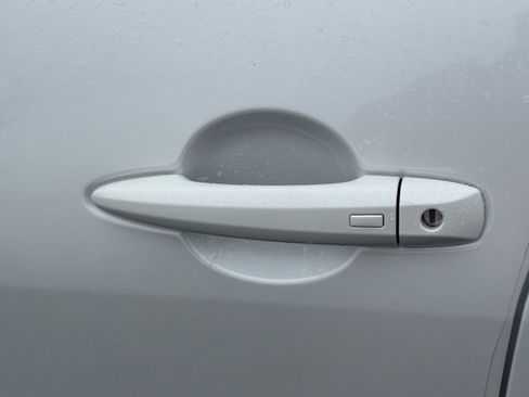 Certified 2023 Nissan Sentra SR w/ Midnight Edition Package image 12