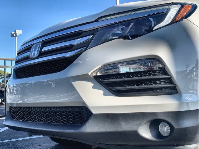 Used 2017 Honda Pilot EX-L image 45