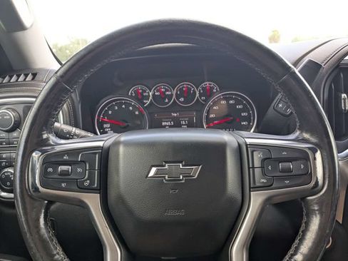Used 2020 Chevrolet Silverado 1500 LT Trail Boss AWD/4WD image 22