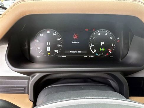 New 2026 Land Rover Defender 110 S image 28