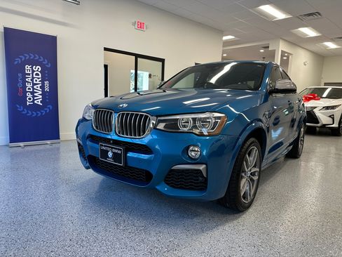 Used 2017 BMW X4 M40i image 3