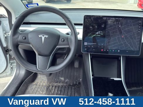 Used 2020 Tesla Model 3 Standard Range Plus RWD image 24