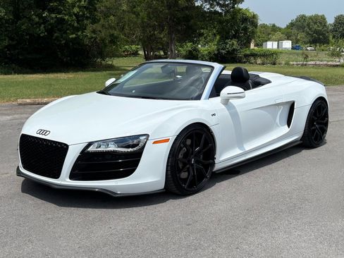 Used 2011 Audi R8 V10 AWD/4WD image 2