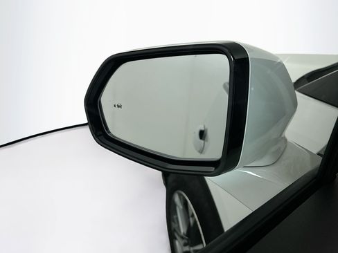 Used 2023 Chevrolet Blazer LT w/ Convenience Package FWD image 16
