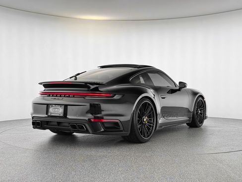 Used 2022 Porsche 911 Turbo S image 6