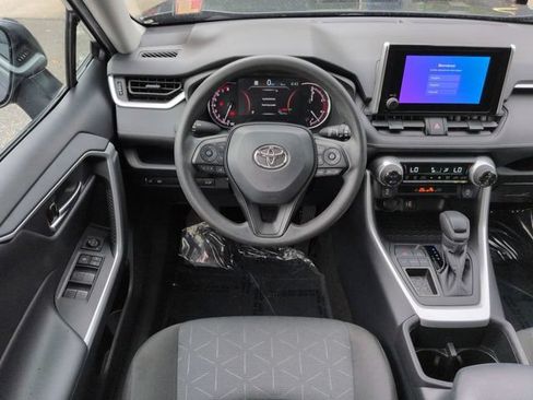 Certified 2024 Toyota RAV4 XLE w/ Convenience Package FWD image 16