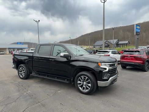 Used 2024 Chevrolet Silverado 1500 LT image 1