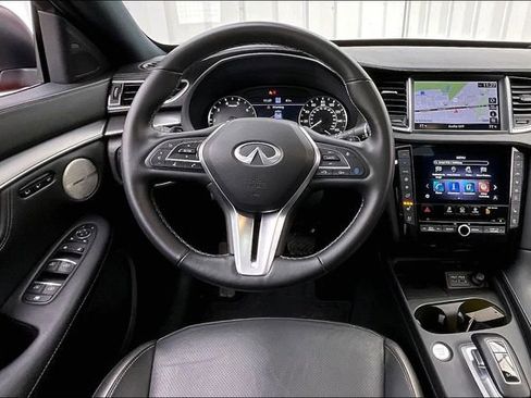 Certified 2024 INFINITI QX55 Essential image 5