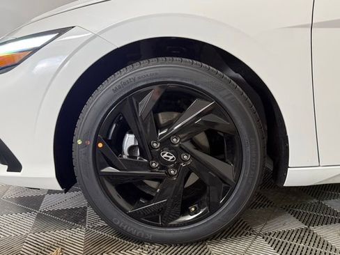 New 2026 Hyundai Elantra Sport FWD image 9