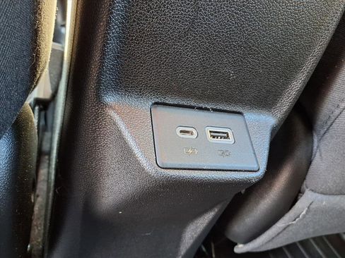 Used 2023 Chevrolet Bolt EUV LT w/ Driver Confidence Package image 21