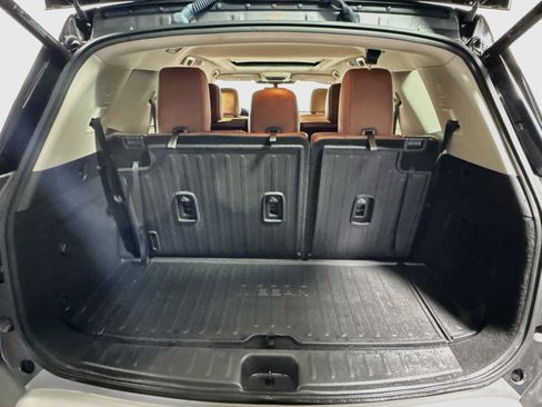 Used 2023 Nissan Pathfinder Platinum w/ Cargo Package image 25