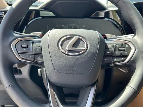 Used 2025 Lexus NX 350 AWD w/ Accessory Package (2T) image 27
