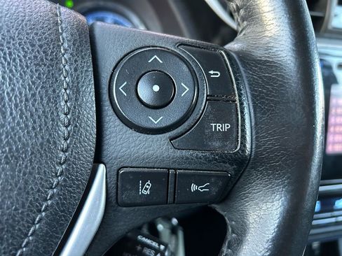 Used 2019 Toyota Corolla SE image 18