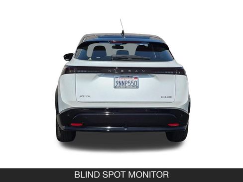 Used 2024 Nissan Ariya FWD image 8