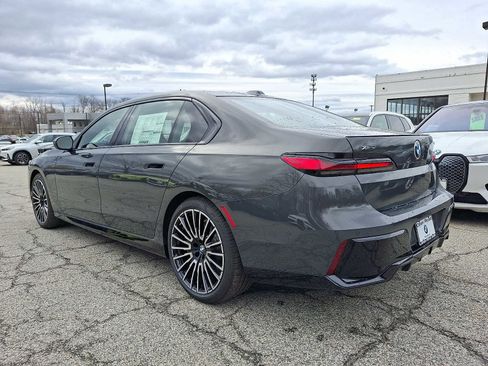 New 2026 BMW 740i xDrive AWD/4WD image 3