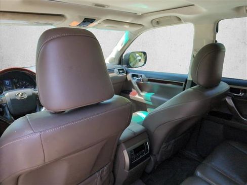 Used 2016 Lexus GX 460 AWD/4WD image 17