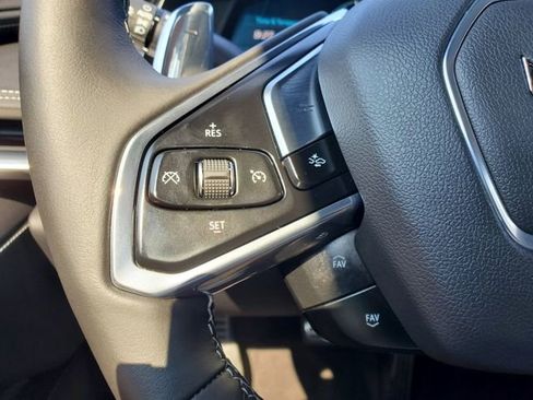 Used 2024 Chevrolet Corvette Z06 image 15