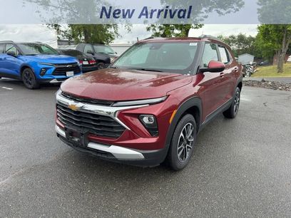 Used 2025 Chevrolet TrailBlazer LT w/ Driver Confidence Package