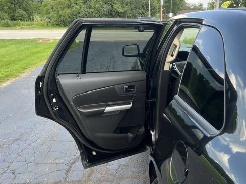 Used 2011 Ford Edge SEL w/ 202A Rapid Spec Order Code image 31