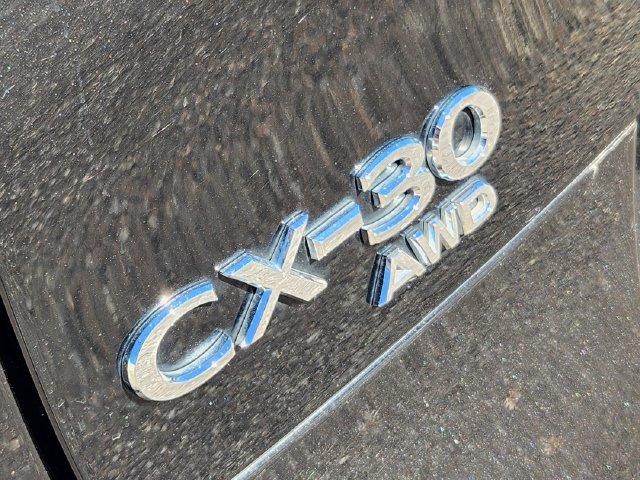 Used 2024 MAZDA CX-30 AWD 2.5 S w/ Premium Package image 18
