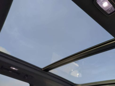 Used 2023 Chevrolet Tahoe LT w/ LT Signature Plus Package image 22