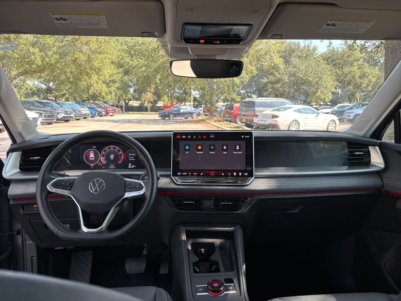 Used 2026 Volkswagen Tiguan SE FWD image 33