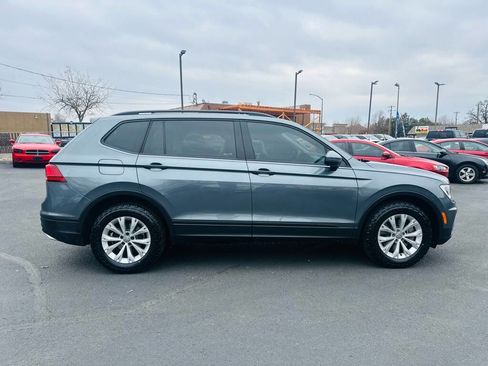 Used 2018 Volkswagen Tiguan S image 8