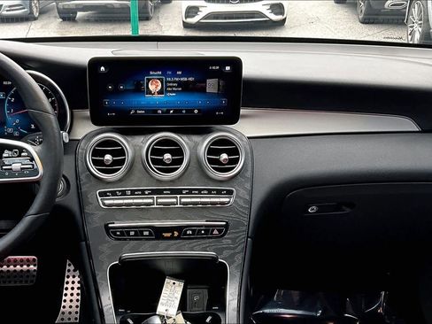 Used 2021 Mercedes-Benz GLC 300 GLC 300 image 7