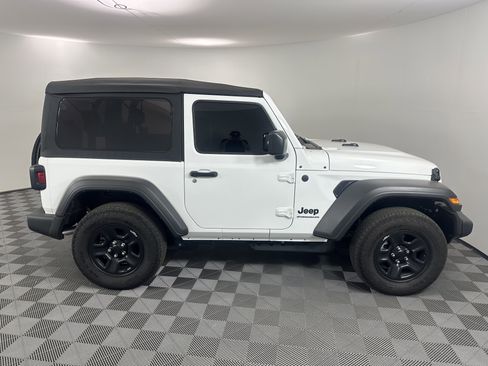 Certified 2026 Jeep Wrangler Sport AWD/4WD image 6