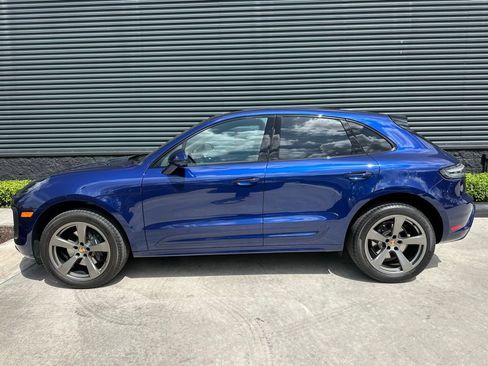 Certified 2026 Porsche Macan Turbo AWD/4WD image 2