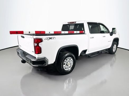 Used 2024 Chevrolet Silverado 3500 LTZ image 7