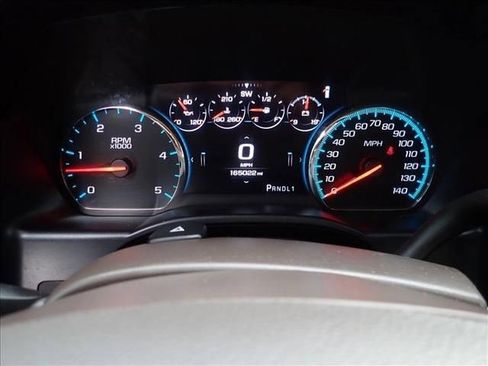 Used 2018 GMC Sierra 2500 Denali w/ Duramax Plus Package AWD/4WD image 24