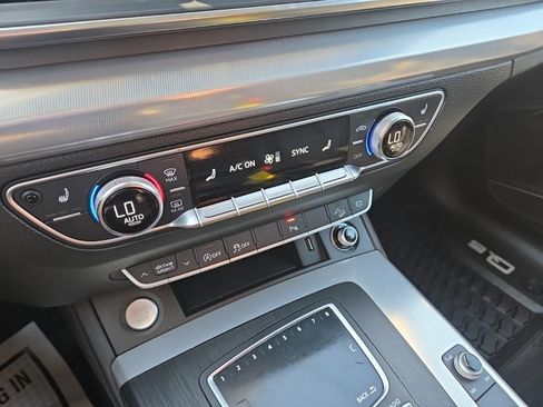 Used 2019 Audi Q5 2.0T Premium Plus w/ Premium Plus Package image 33