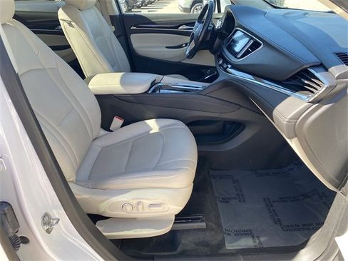 Used 2023 Buick Enclave Essence w/ Experience Buick Package image 28